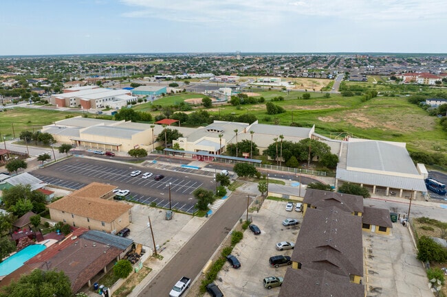 Ligarde Elementary School hosts  grades Pre-K to 5th grade in the Laredo, Tx area.