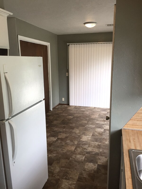 4320 Willowpoint Dr, Norman, OK 73072 - photo 4