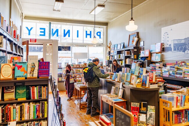 Phinney Ridge locals can find their next favorite read at Phinney Books, a local bookstore.