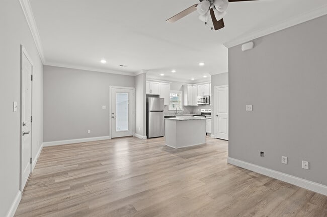 2BR, 2BA - 980 SF - Upstairs Living Room