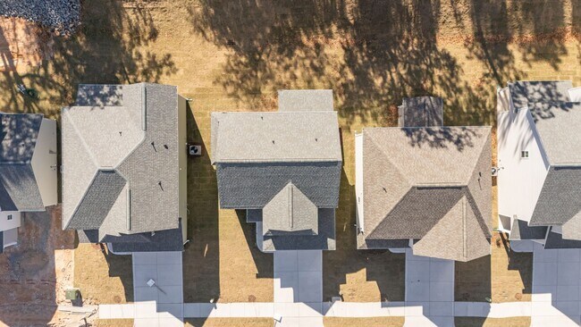 632 Chambers Dr, Southern Pines, NC 28387 - photo 4