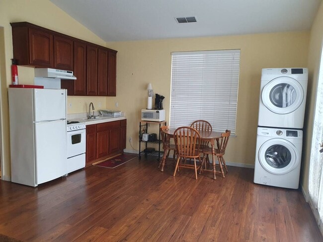 2876 Falcon Ct, Brentwood, CA 94513 - photo 2