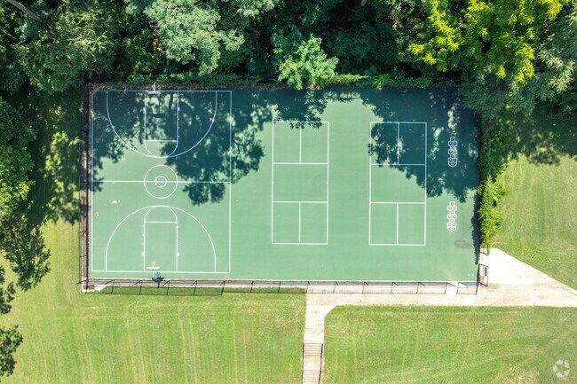 Cromwell Valley Elementary Regional Magnet School of Technology in Baltimore helps kids succeed.