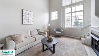 50 Canterfield Pkwy W Unit 933, West Dundee, IL 60118