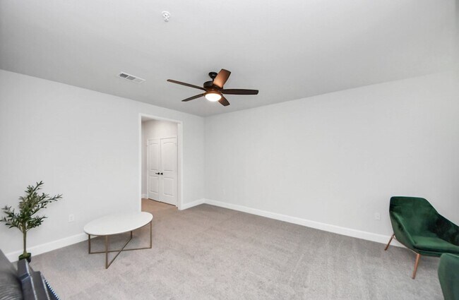 Gatherings at Westview unit 3104, Houston, TX 77055 - photo 5