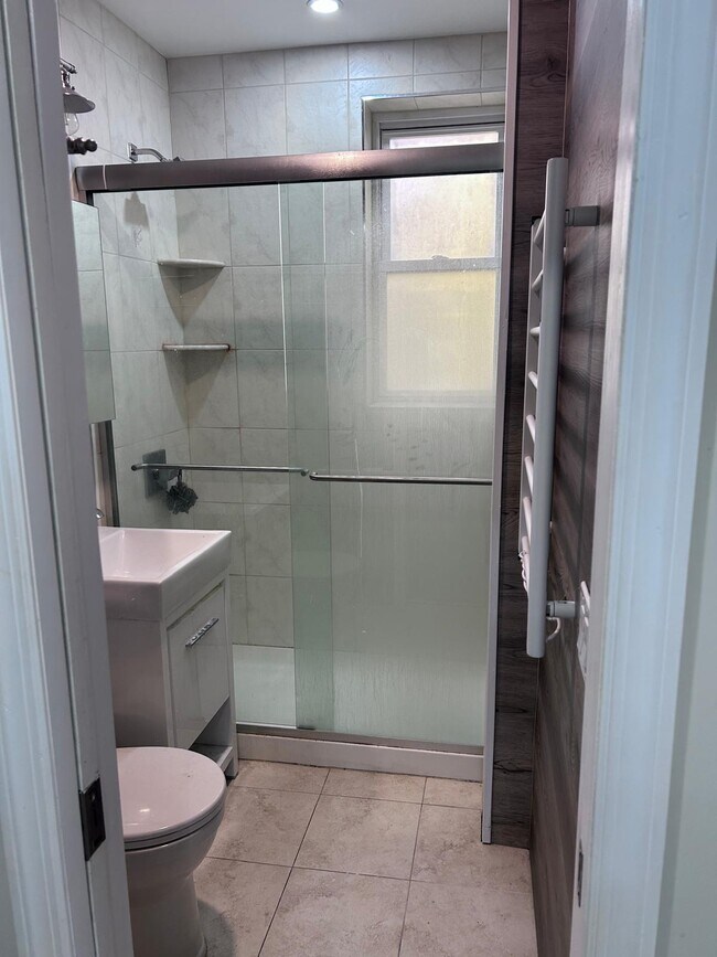 6109 Monroe Plaza unit 1, West New York, NJ 07093 - photo 4