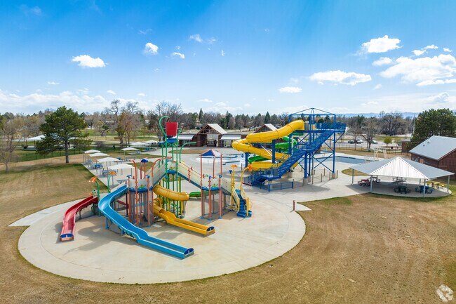 Have fun at the playground and swimming pool Del Mar Park has to offer.