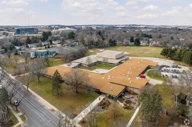 Stephens Elementary School is a public school off South Rosa Road in West Madison.