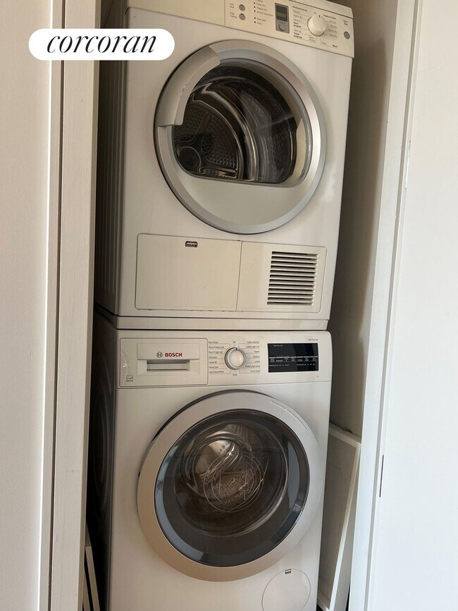 540 W 28th St, New York, NY 10001 - photo 7