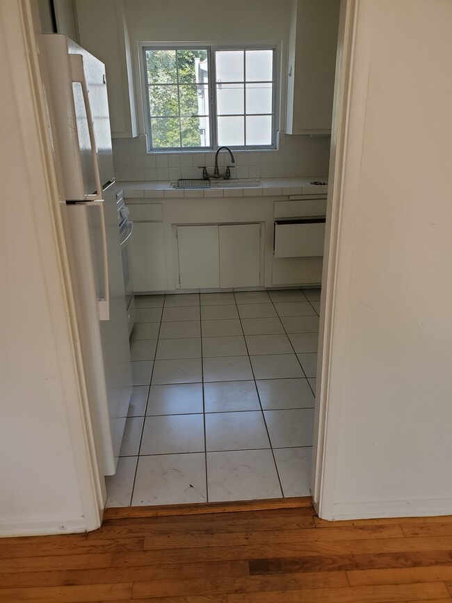 2616 Grand Canal unit 2616 1/2, Los Angeles, CA 90291 - photo 7