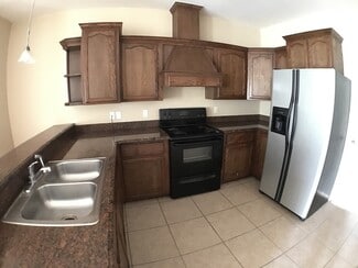 1409 W Fig Ave, Pharr, TX 78577