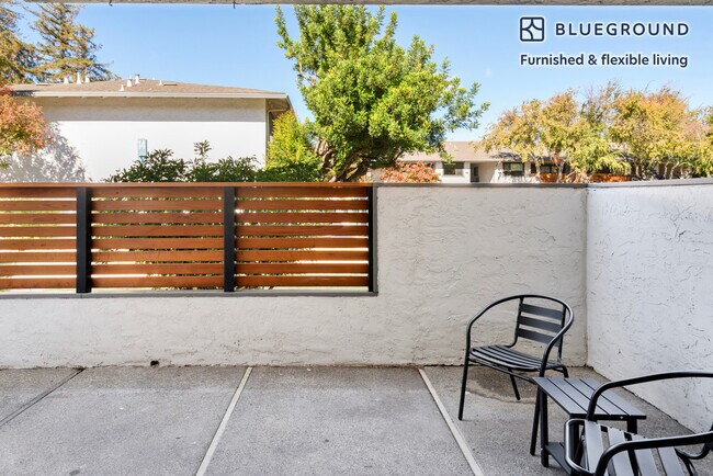 20200 Lucille Ave unit FL1-ID2049, Cupertino, CA 95014 - photo 6