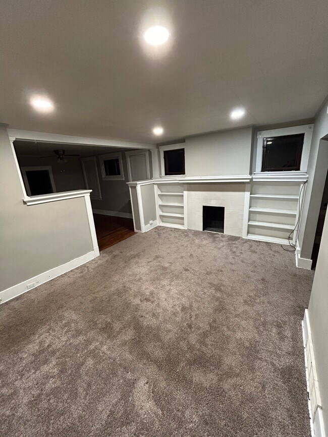 1451 Tolma Ave unit Floor 2, Pittsburgh, PA 15216 - photo 4