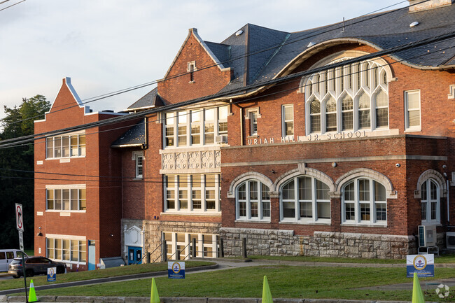 Uriah Hill Elementary School is a public school in New York.