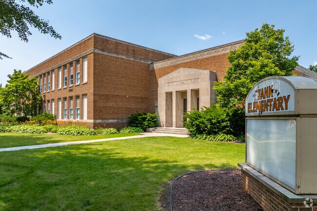 Tank Elementary School scores a C+ by Niche.