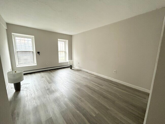 74 Hammond St unit 1, Roxbury Crossing, MA 02120 - photo 3