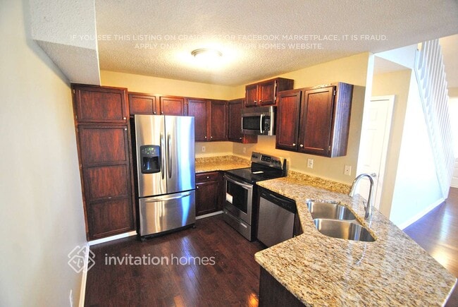 102 Hillcrest Dr, Canton, GA 30115 - photo 4