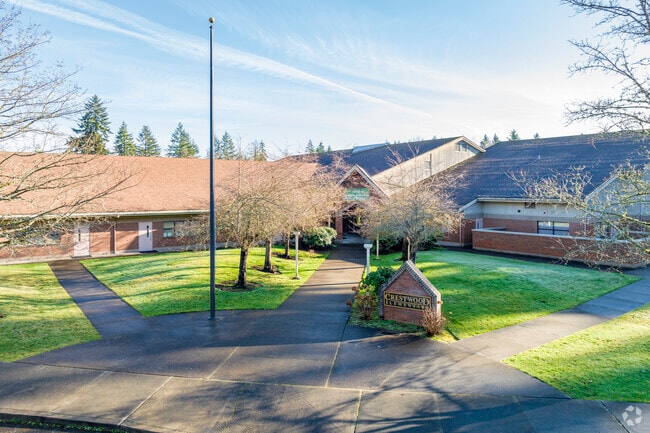Courtyard to entrance of Crestwood Elementary School.