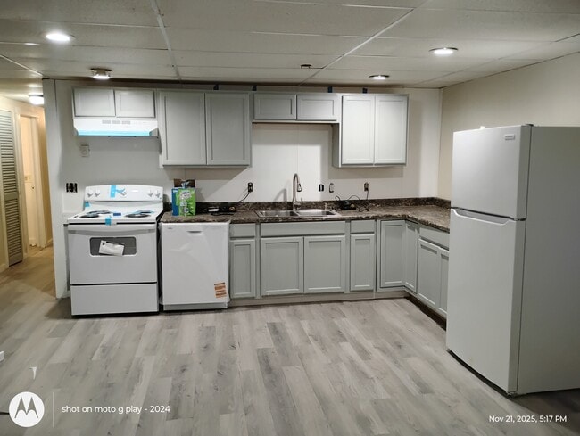 93 Pleasant St unit 93D Pleasant St, Ware, MA 01082 - photo 7