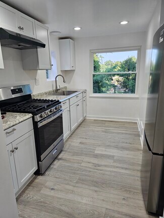 4355 Coleridge St Unit 1st floor, Pittsburgh, PA 15201