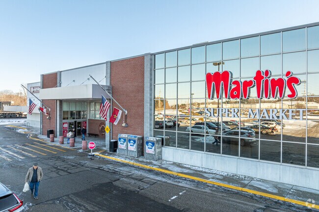 Martin's Super Market is one of the go-to grocery stores for Clover Trails folks.