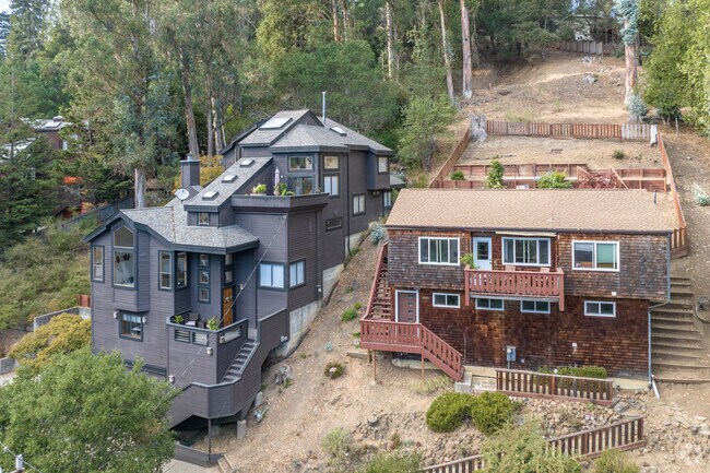 Forest dwellers love living among trees in the Merriewood neighborhood of Oakland.