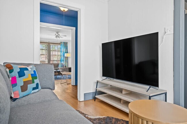 3549 N Janssen Ave unit ID1360084P, Chicago, IL 60657 - photo 7