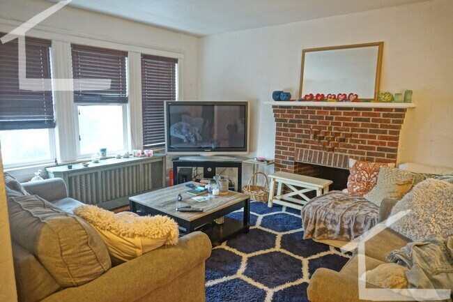 89 Westbourne Terrace unit 1, Brookline, MA 02446 - photo 5