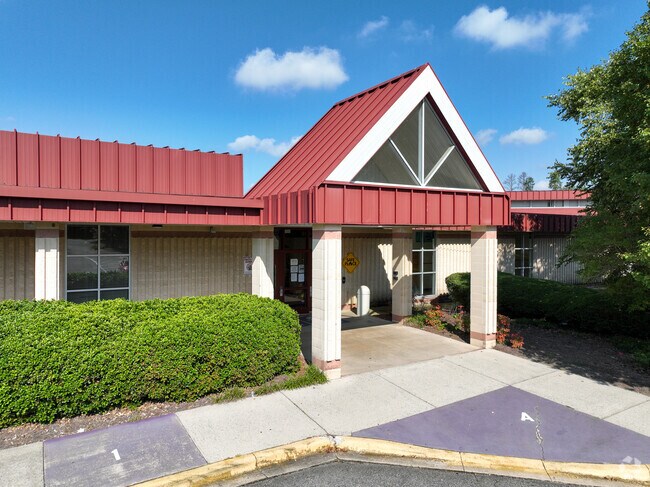 University Meadows Elementary is where every student shines academically.