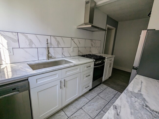 4009 Washington Blvd unit 1, University Heights, OH 44118 - photo 4