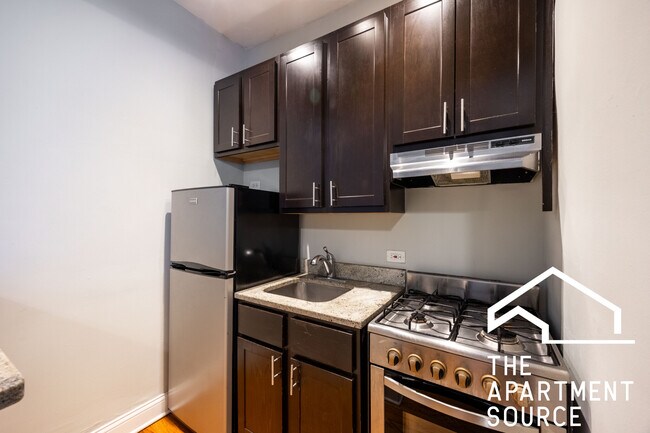4614 N Paulina St unit 106EH, Chicago, IL 60640 - photo 4