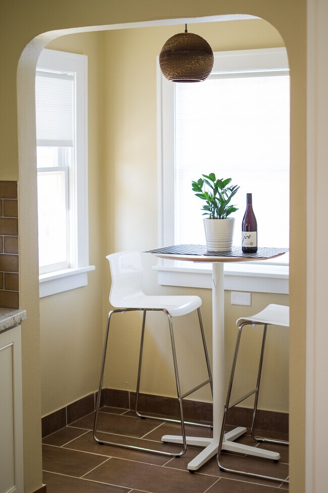 304 NE 45th Ave unit A, Portland, OR 97213 - photo 4