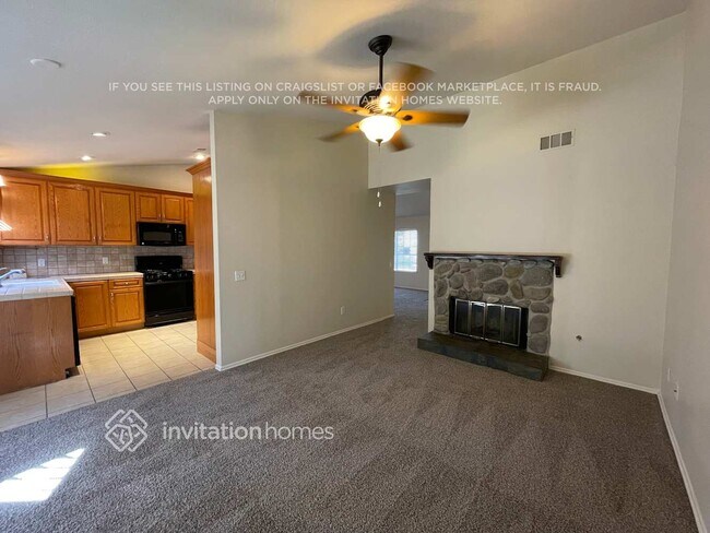 3541 W Ave J 3, Lancaster, CA 93536 - photo 5