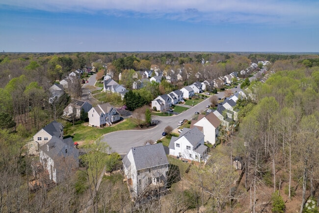 Echo Lake also known for its good schools and family-friendly environment, making it a great place to raise a family.