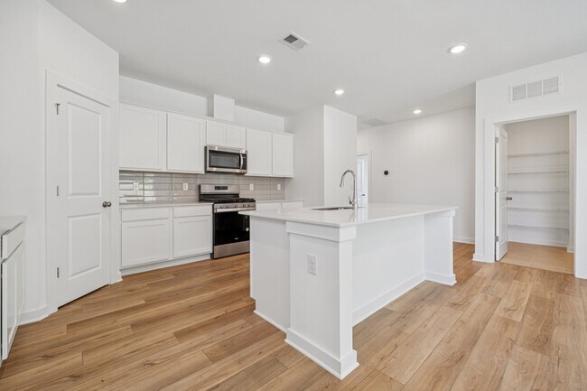 8066 Midas Ln, Locust, NC 28097 - photo 6