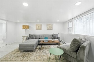 283 Griffith St, Jersey City, NJ 07307