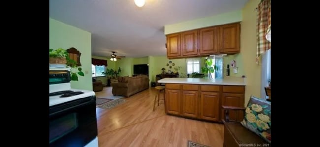 117 Snipsic Lake Rd unit B, Ellington, CT 06029 - photo 7