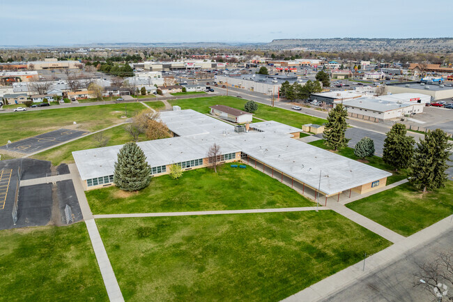Central Heights School is located in BiIlings.
