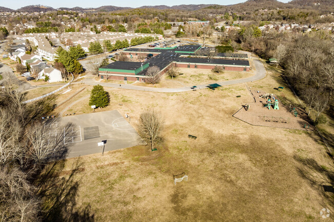 Hunters Bend Elementary School features sport facilities for students to enjoy.