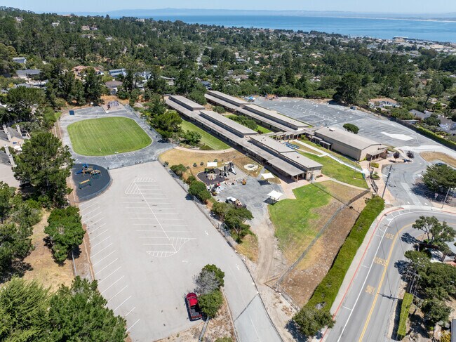 Dynamic learning environment at Monte Vista Middle School in Monterey Vista.