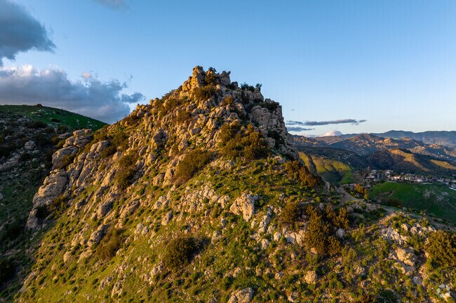 Castle Peak provides a dramatic mountain backdrop for the West Hills neighborhood.