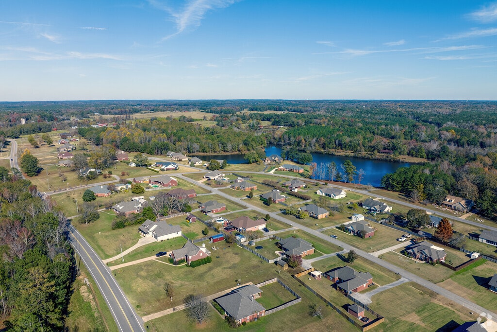 204 N Shelby St, Wetumpka, AL 36092 MLS 555267