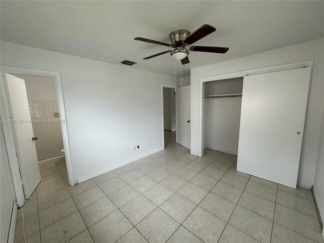334 E 2nd St, Hialeah, FL 33010 - photo 7