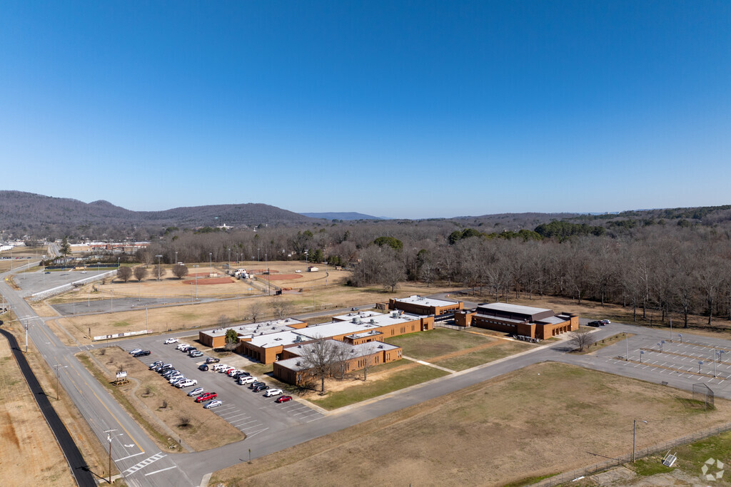 Full campus of Scottsboro Junior High in Scottsboro Alabama.