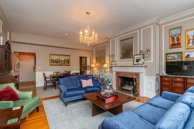 154 Beacon St unit 2, Boston, MA 02116 - photo 3