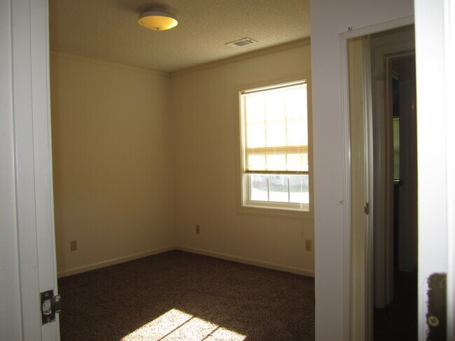 759 Stoney Creek Church Rd unit STONEY CREEK, Goldsboro, NC 27534 - photo 4