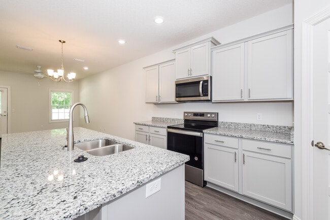 1074 Walker Point Way - SQFT 1153 - 004-photo-kitchen-12802066