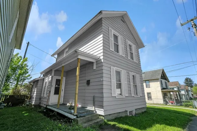 11 Jefferson St, Newark, OH 43055 - photo 2