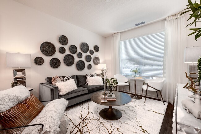 Isla Palmetto, Palmetto, FL 34221 - photo 4