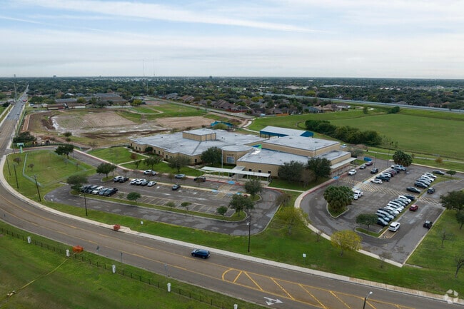 Dr Pablo Perez Elementary School